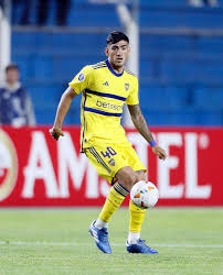 Talenti emergenti e promesse del calcio argentino: Lautaro di Lollo, giovane difensore con cittadinanza italiana.