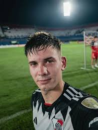 Mastantuono, il nuovo talento argentino che vuole raccogliere l’eredità di Messi.